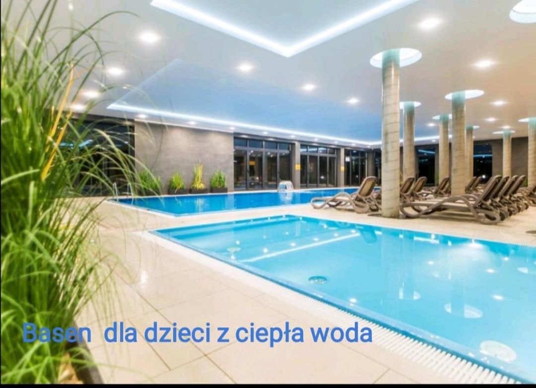 Morze Kolobrzeg Basen Kryty Apartment Exterior photo