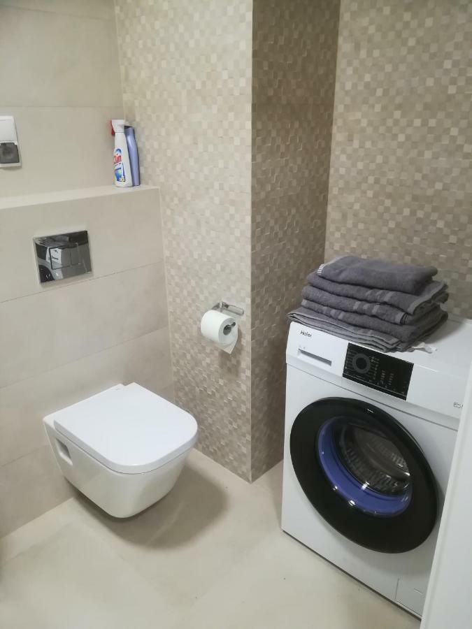Morze Kolobrzeg Basen Kryty Apartment Exterior photo